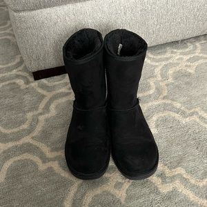 Fleece lined boots